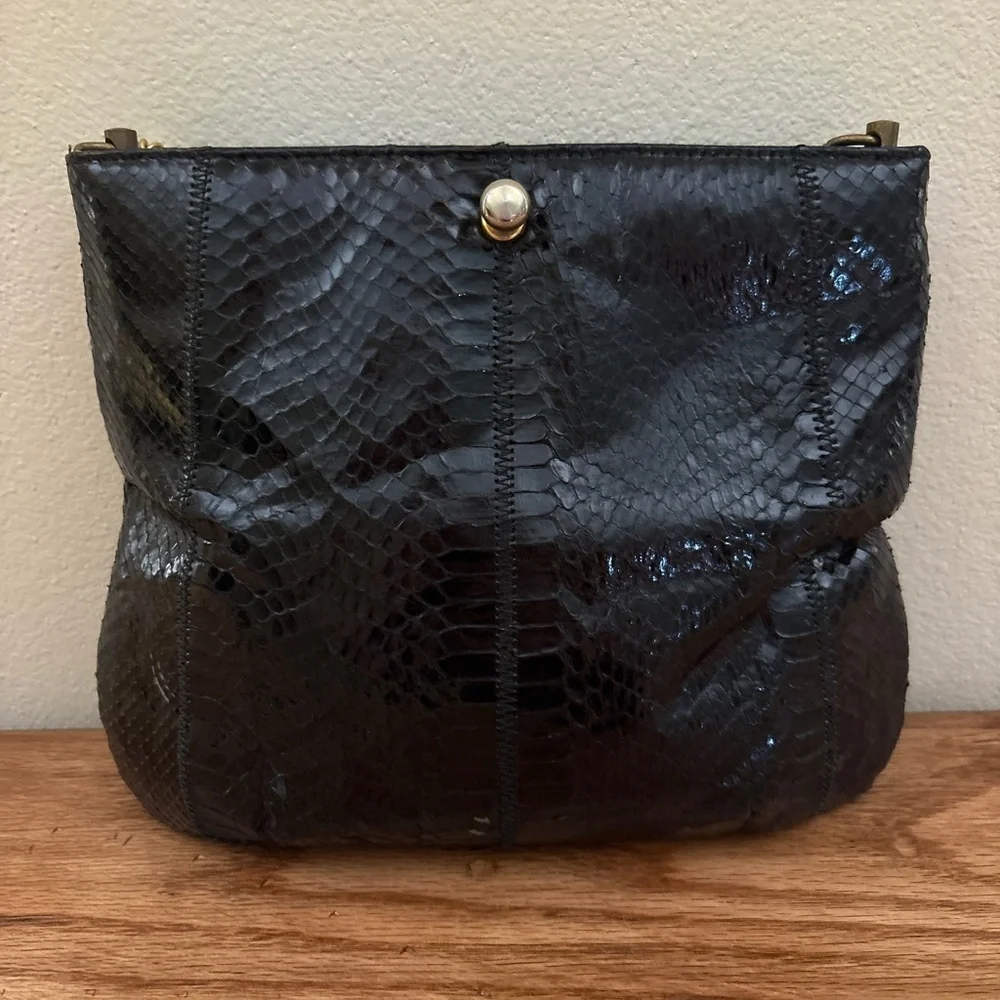 Ruth Saltz Black Snakeskin Shoulder Bag Adjustable Strap Purse Vintage Retro 80s